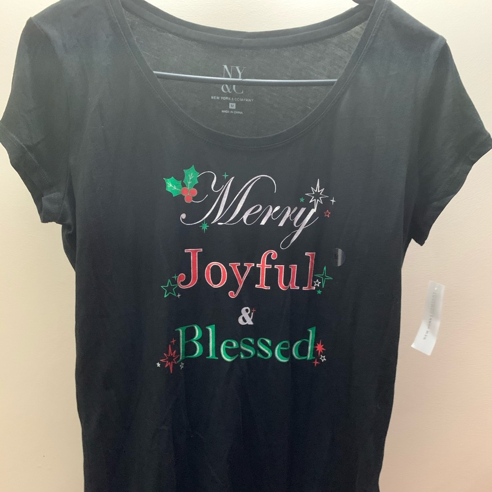 New York And Company Black T-Shirt Size Medium